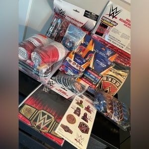 WWE Party Supplies! NEVER OPENED!